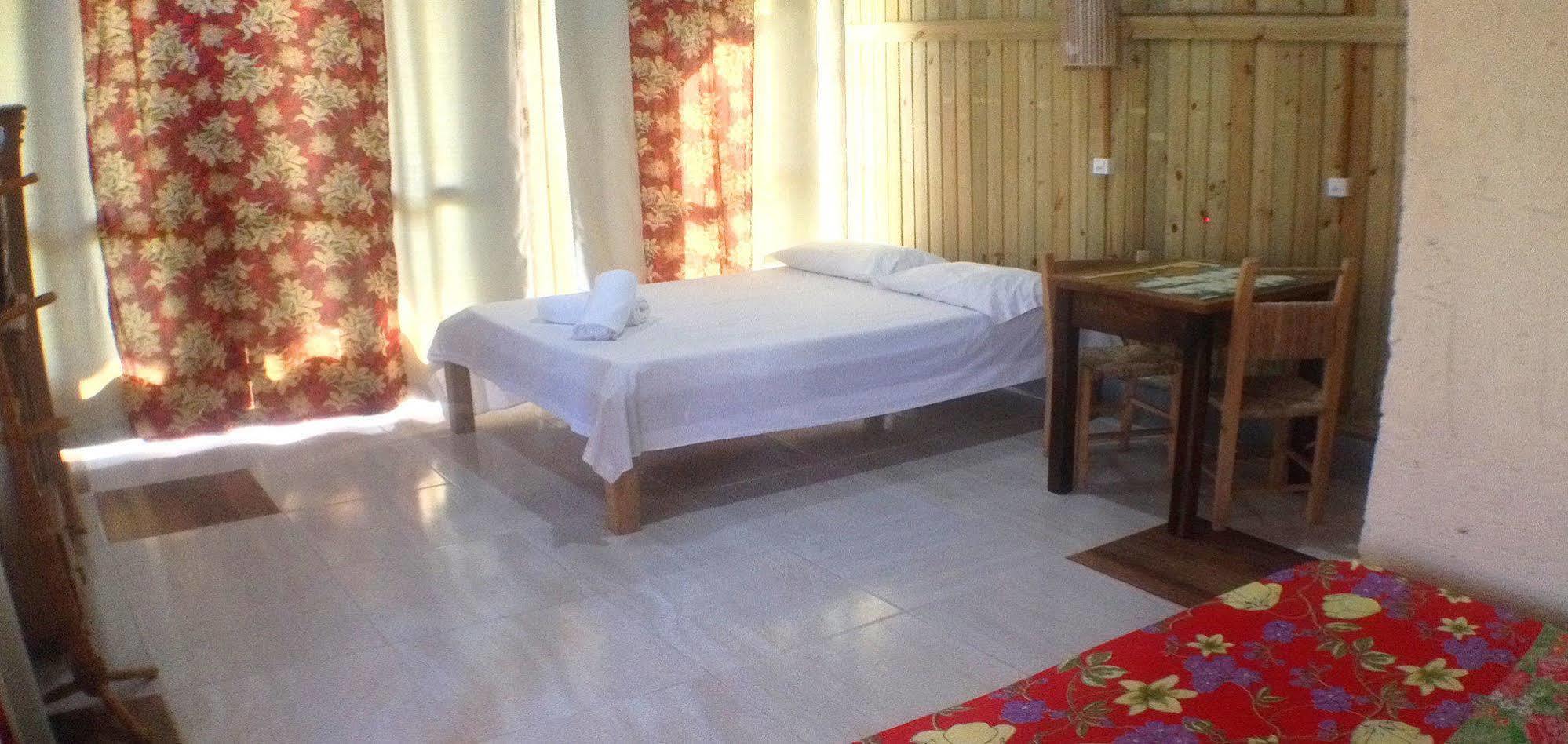Alecrim Inn 2*